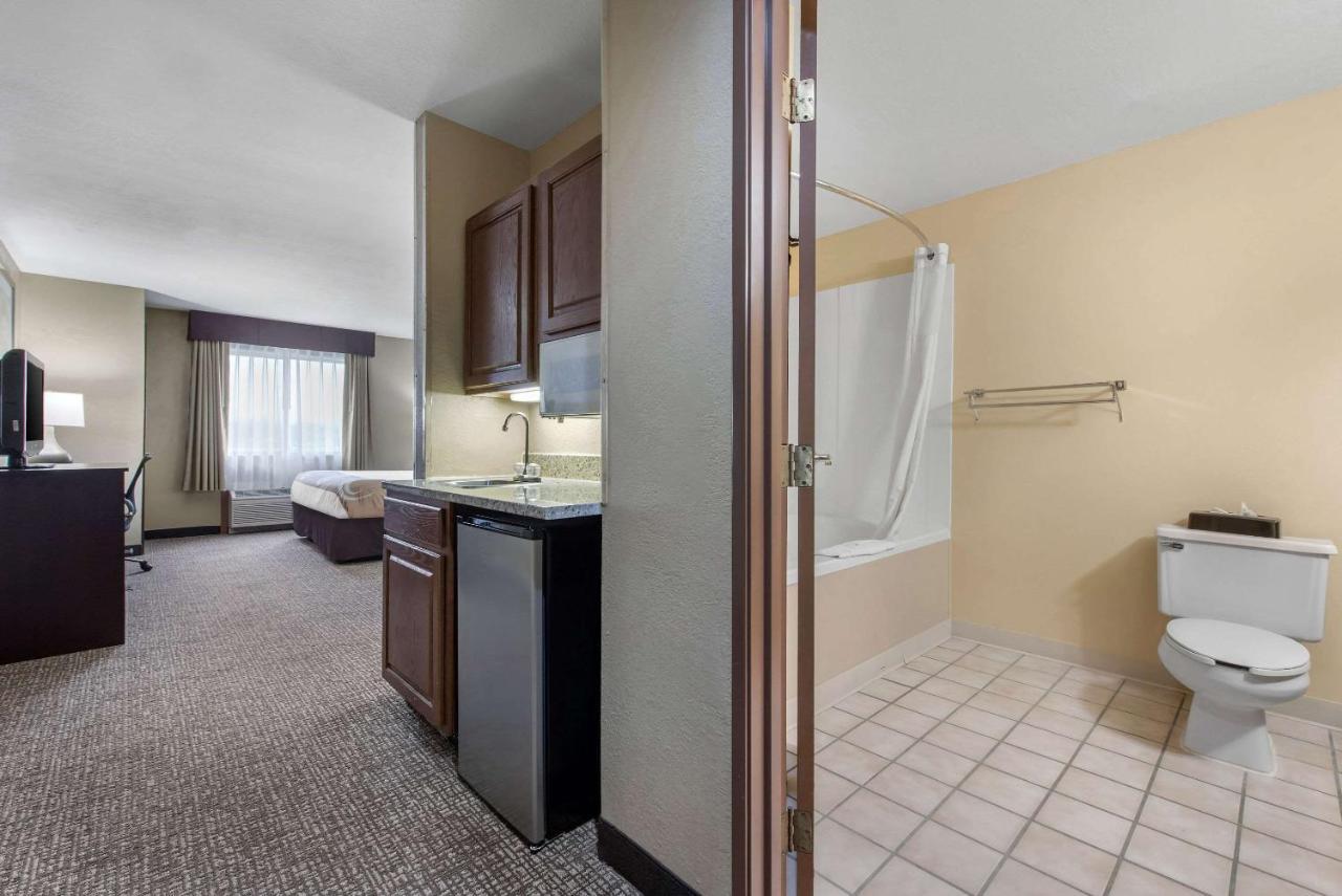 Quality Inn & Suites Lebanon I-65 Eksteriør billede